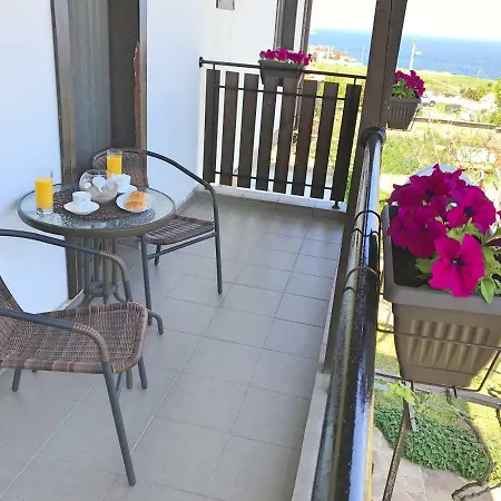 Dimi Holiday home *