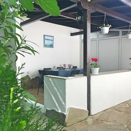 Dimi Holiday home