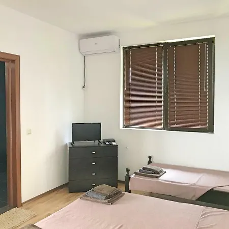 Holiday home Dimi